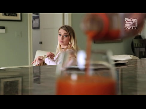 ❤️ Heißes Mädchen mit großen Titten und enger Muschi bekommt Schwanz von Verlierer, aber sehr hart ❌ Fucking video bei uns de.watchhentai.ru ❌❤